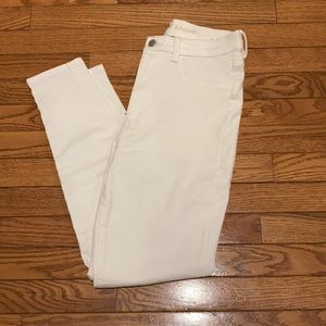 American Eagle White Jeans
